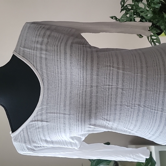 White Open Back Shirt - Picture 2 of 5